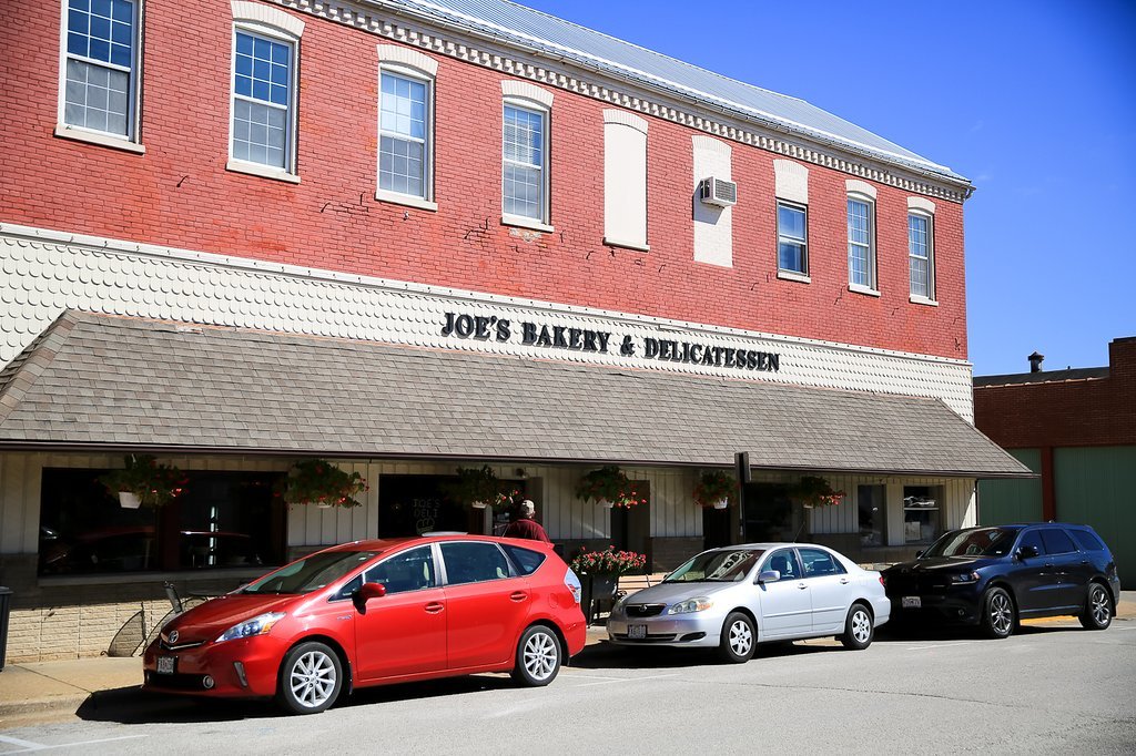 Joes Bakery and Deli